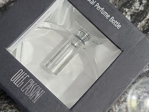Oleg Cassini Fine Crystal 4 in Tall Perfume Bottle W/Box NEW - Picture 5 of 5