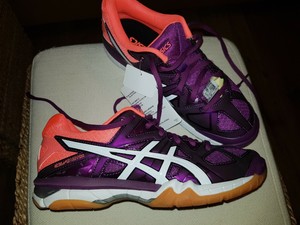 asics gr 37
