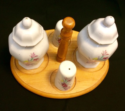 Vintage Taiwan Set of Two Porcelain Jars & Salt and Pepper Shakers Wooden Stand - Picture 2 of 9