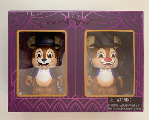 Disney Vinylmation Imagination Gala Evento Chip & Dale Esmoquin Negro 3" Firmado - Imagen 4 de 10