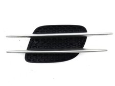 Mercedes R230 SL 55 500 350 600 Kotfl&uuml;gel Gitter Abdeckung Blende rechts Finne
