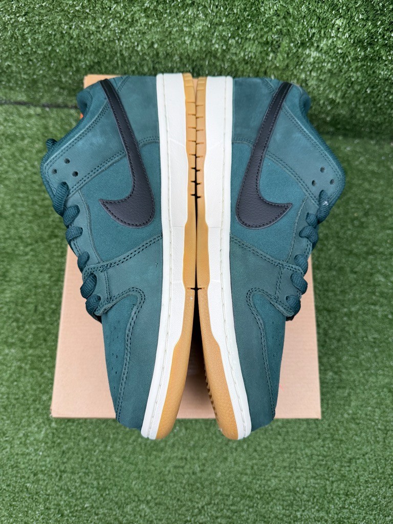 Size 10.5 - Nike Dunk Pro SB Low Deep Fir DS NEW | eBay