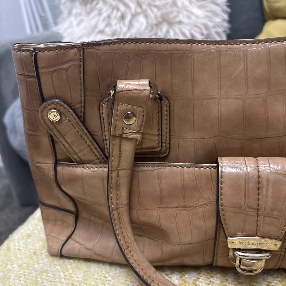 Vintage Liz Claiborne Faux Croc Patent tan Handbag Gold Satchel - Image 3 of 4