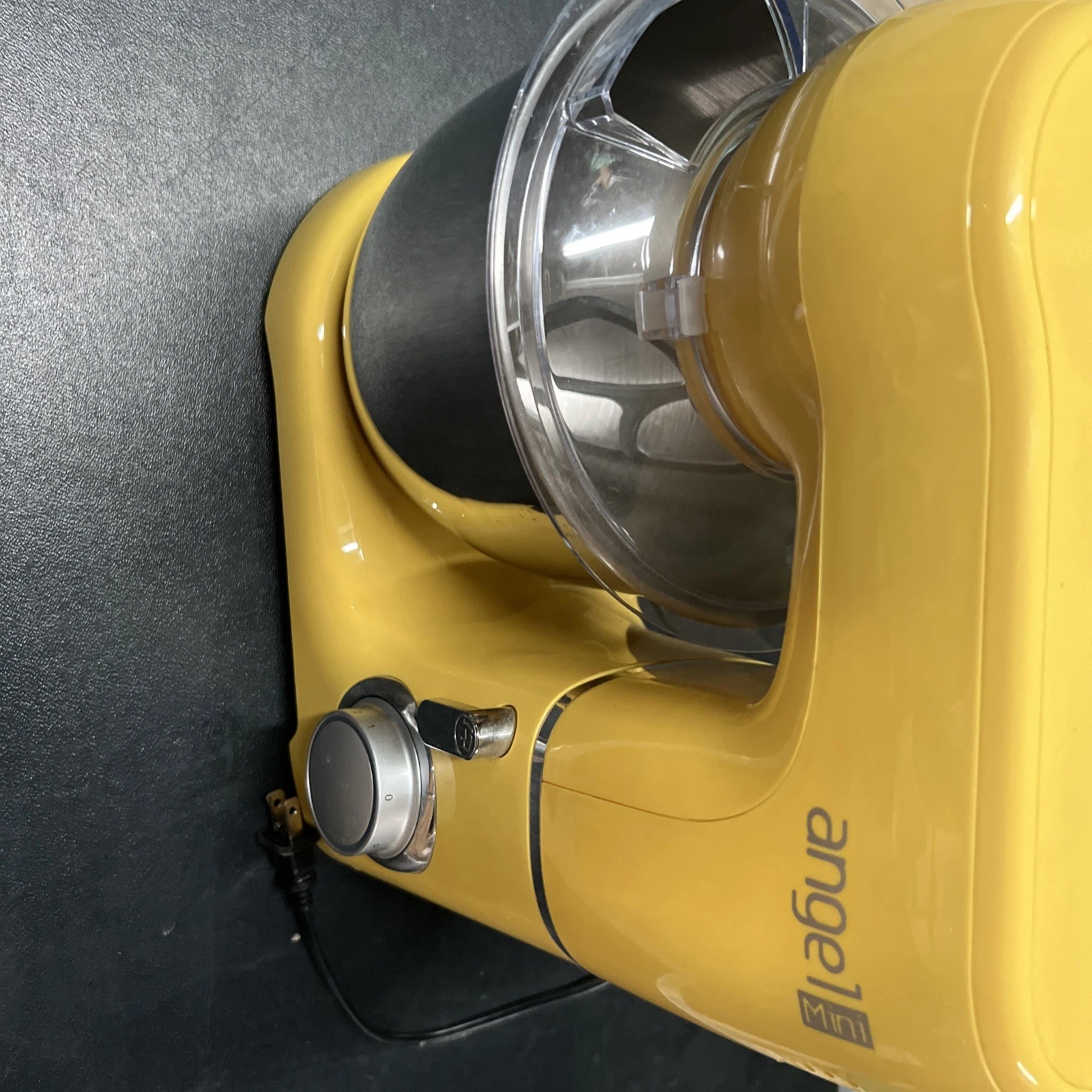 Mini Angel Electric Stand Mixer, 5.5 Quarts, Yellow 10 Speed（Out of print）
Opens in a new window or