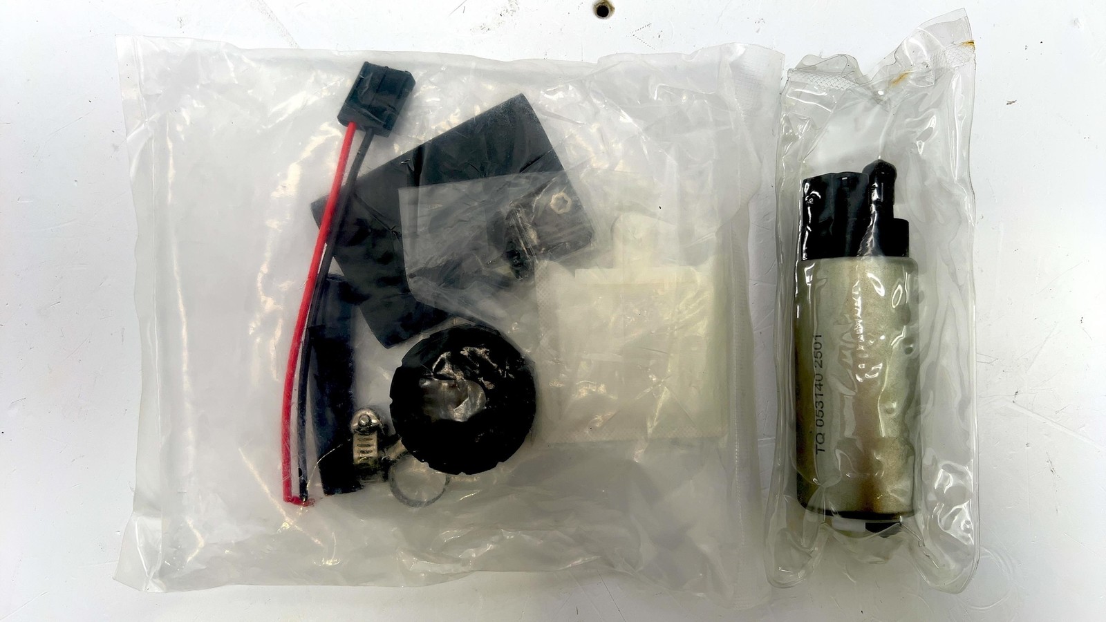 GSS342 255LPH Fuel Pump High Flow Pressure Electric Intank Fuel Pump (Silver)