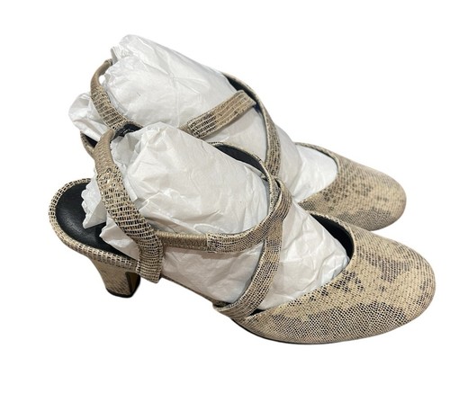 Rose Petals By Walking Cradles Women’s Size 5 Caliente Taupe Gold New Slingback