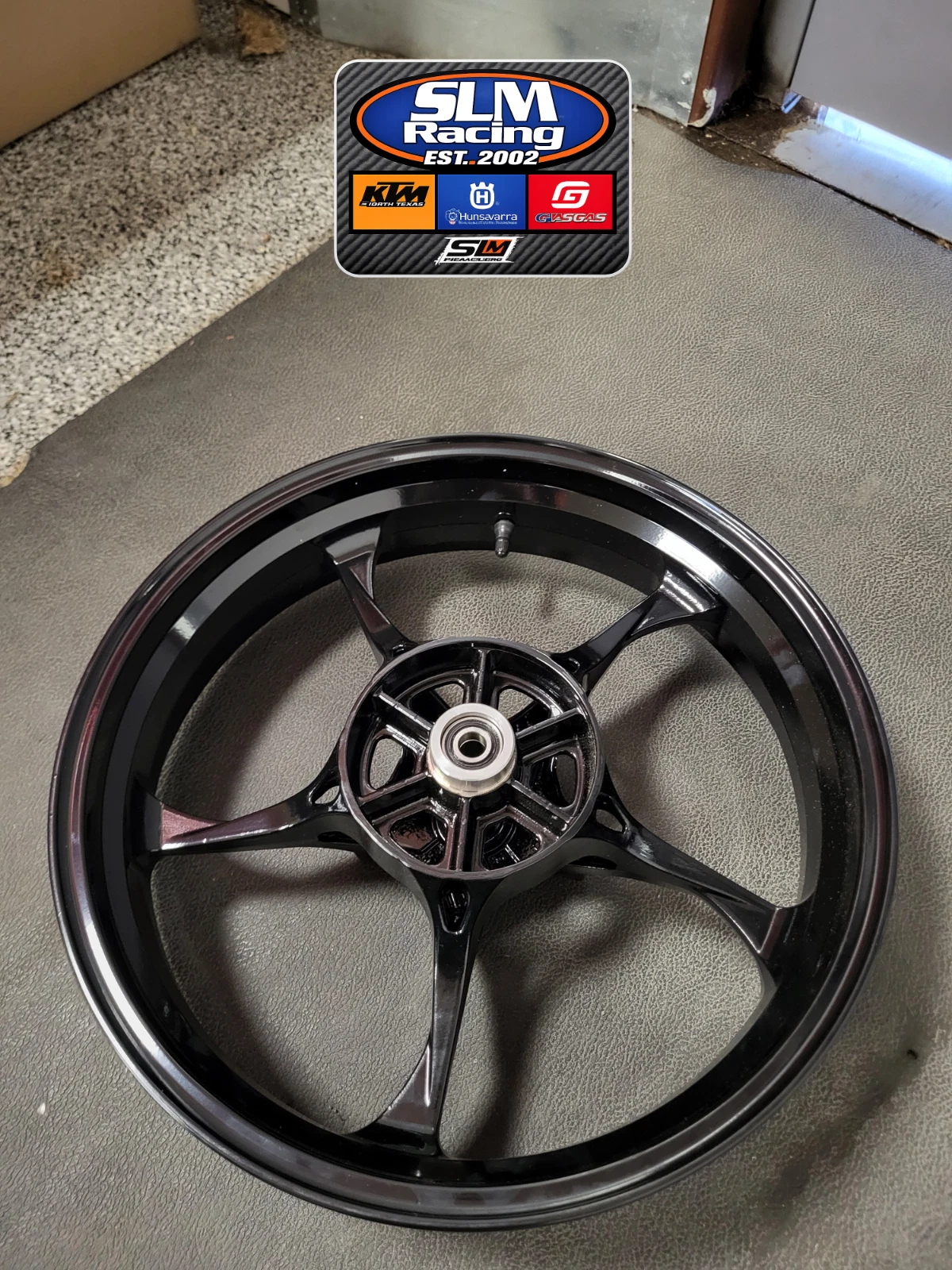 KTM REAR WHEEL CPL -RC390 BLACK #94610101044C1