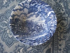 MYOTT ROYAL HALL ENGLAND STAFFORDSHIRE Serving Bowl GUC