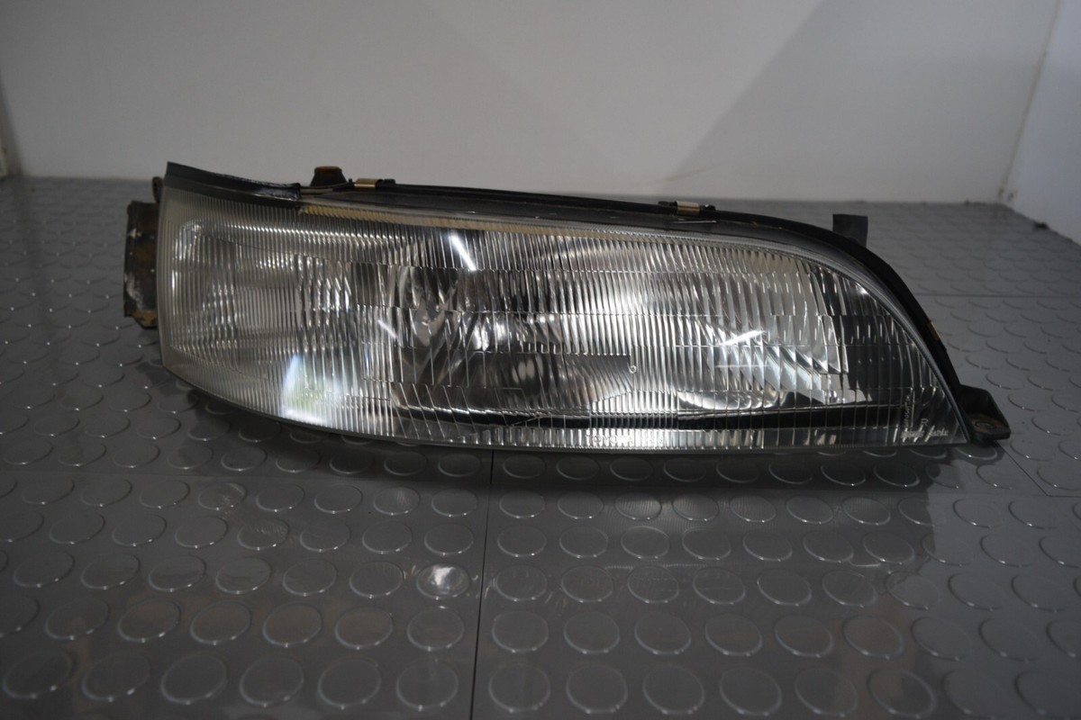 JDM TOYOTA MARK II JZX90 GX90 FRONT RIGHT HEADLIGHT OEM