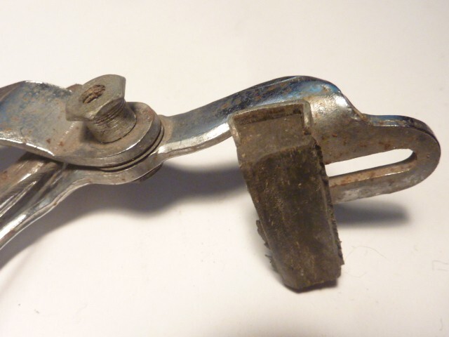 Étrier De Frein Vélo Vintage Peugeot – Pour Pièces (non Fonctionnel)
