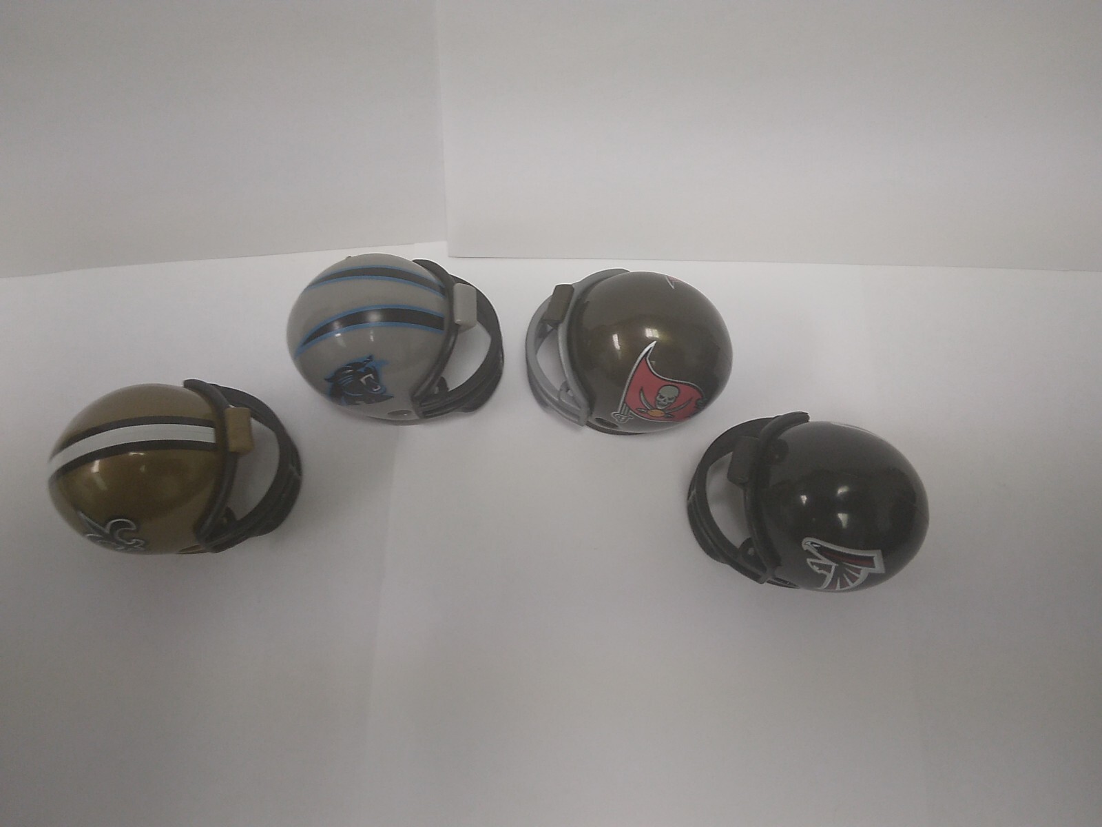 2016 Riddell Mini Football Helmets Lot Of 4 NFC South NFL | eBay