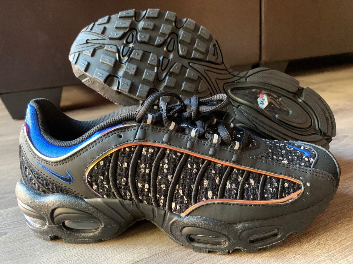 Supreme X Nike Air Max Tailwind 4 S 2019 Black Cobalt AT3854 Supreme X Nike Air Max Tailwind 4 S 2019 Black Cobalt AT3854