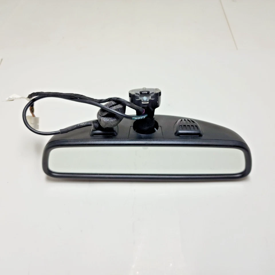 15-18 Mercedes C300  W205 FRONT WINDSHIELD REAR VIEW MIRROR A2058100417 OEM - Image 2 of 4