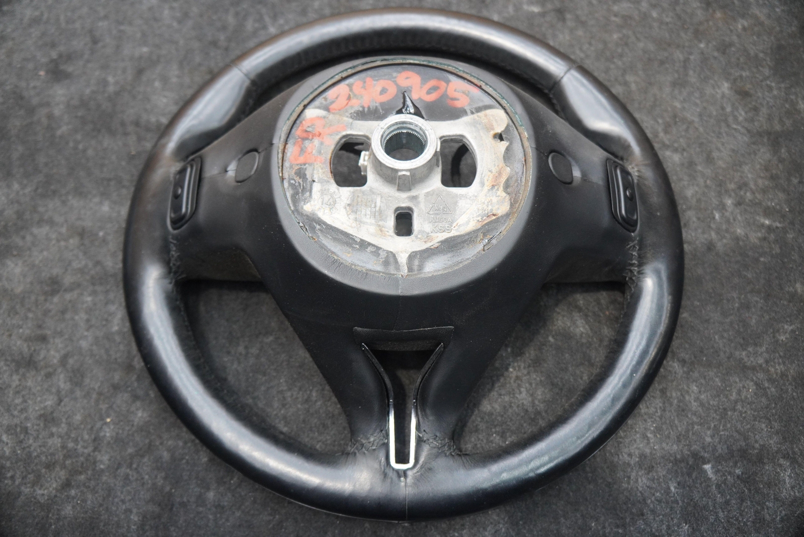 Driver Steering Wheel Black Leather 670026429 Maserati Quattroporte M156 *Note*