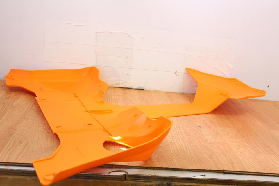 Ski-Doo Summit 850 2018 ETEC FREERIDE 165" N.O.S. Placa de deslizamiento / Sartén S Foto 3 de 4