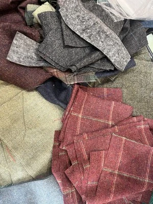 NOT KNOWN Tweed Scottish 500g Reste 100% Tweed gewebt Mix Farben Neu