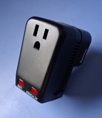 International Travel Converter 220V to 110V & Adapter Set - 3 USB Ports (USB-C)