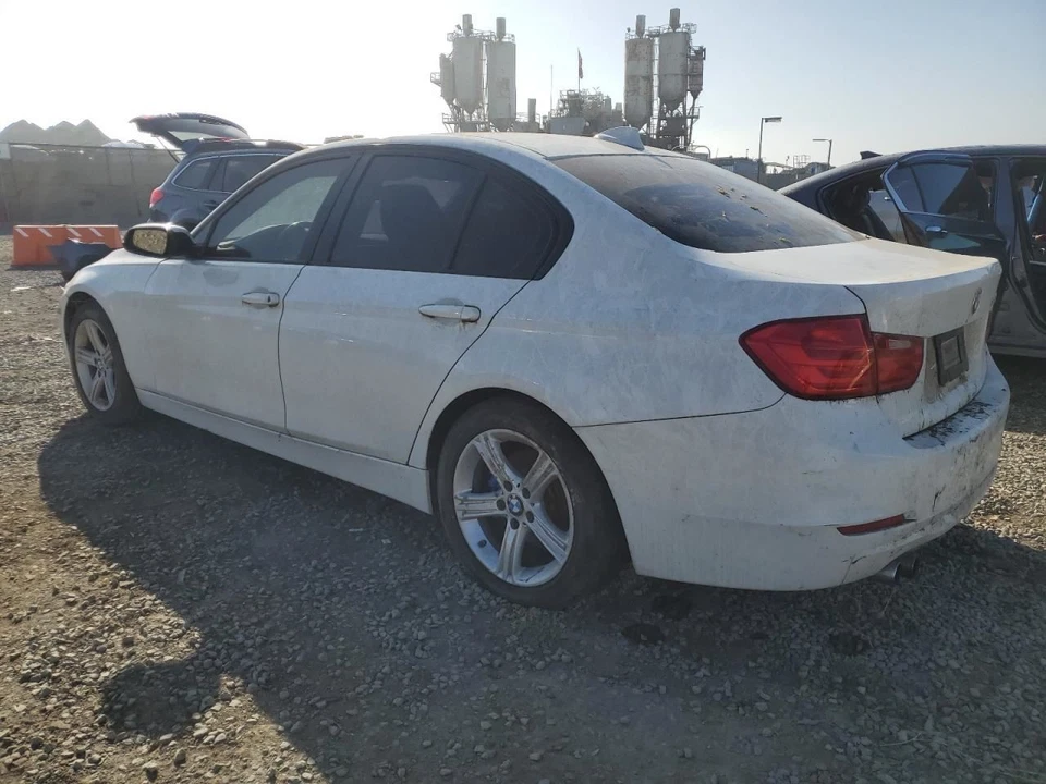 Izquierdo 72129228652 para BMW 328I 2012-2021 Foto 2 de 4