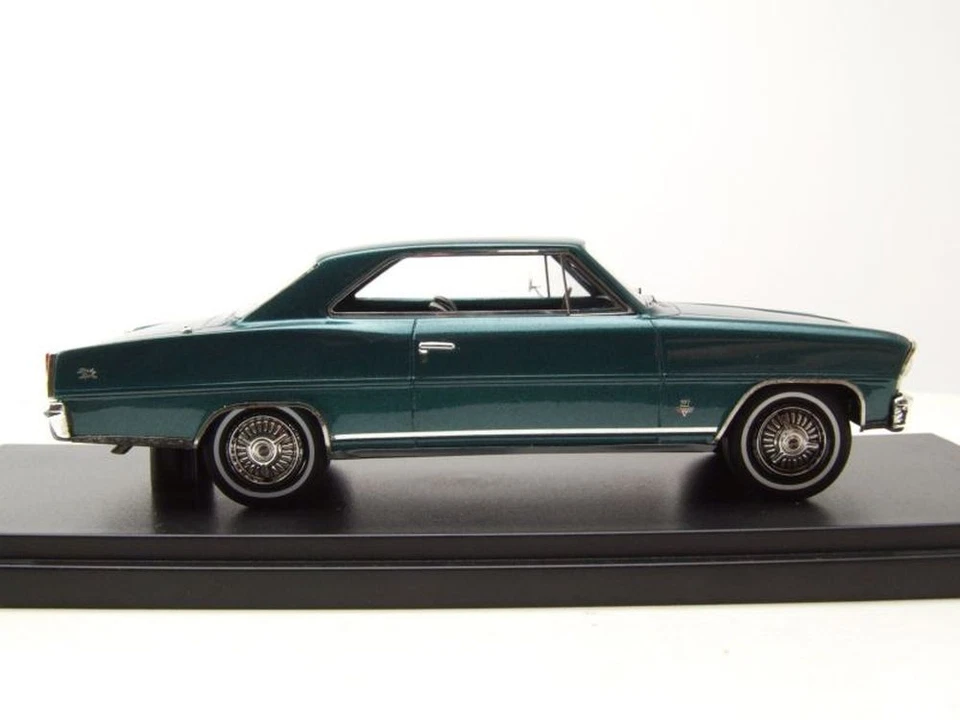 Chevrolet Nova Ss Hardtop 1966 Verde Oscuro Metálico Coche a Escala 1:43 Neo - Imagen 4 de 4