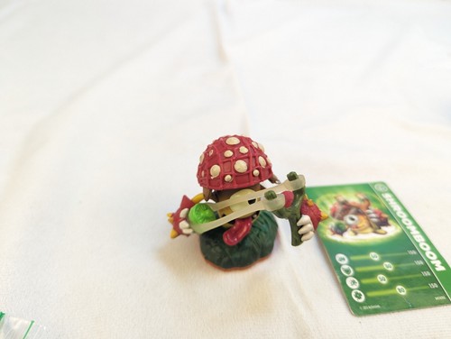Activision Skylanders Giants Shroomboom with Card - Picture 8 of 12