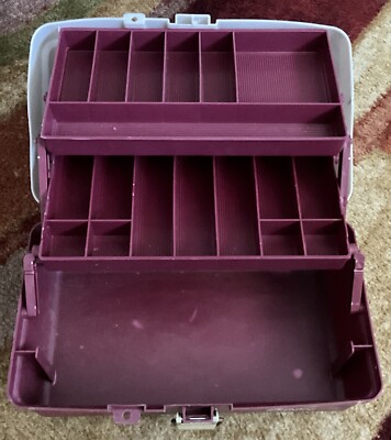 Ancienne boite d'attache Plano avec plateau pliable 2 niveaux