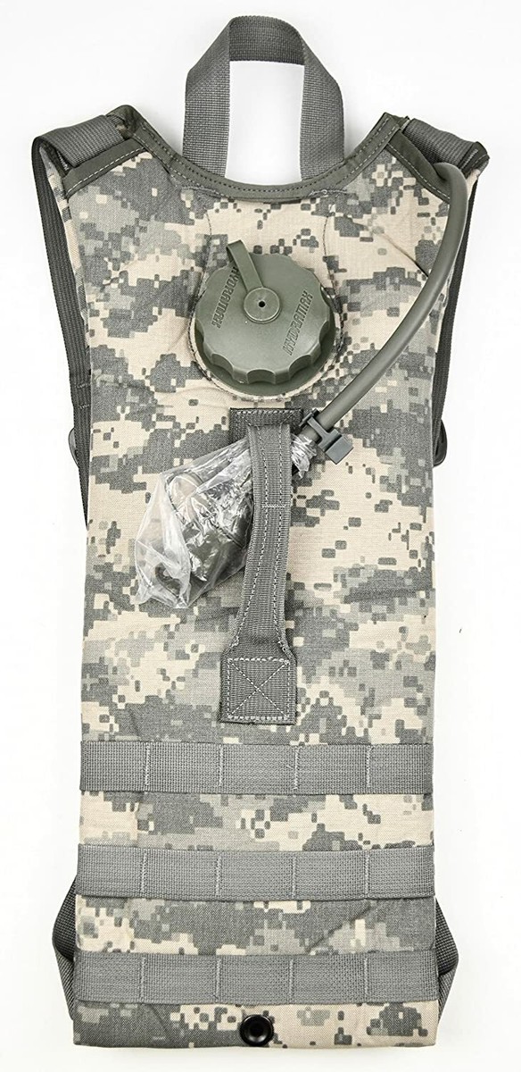 US Army MOLLE CamelBak Hydration System / Digital ACU / 865-01-524