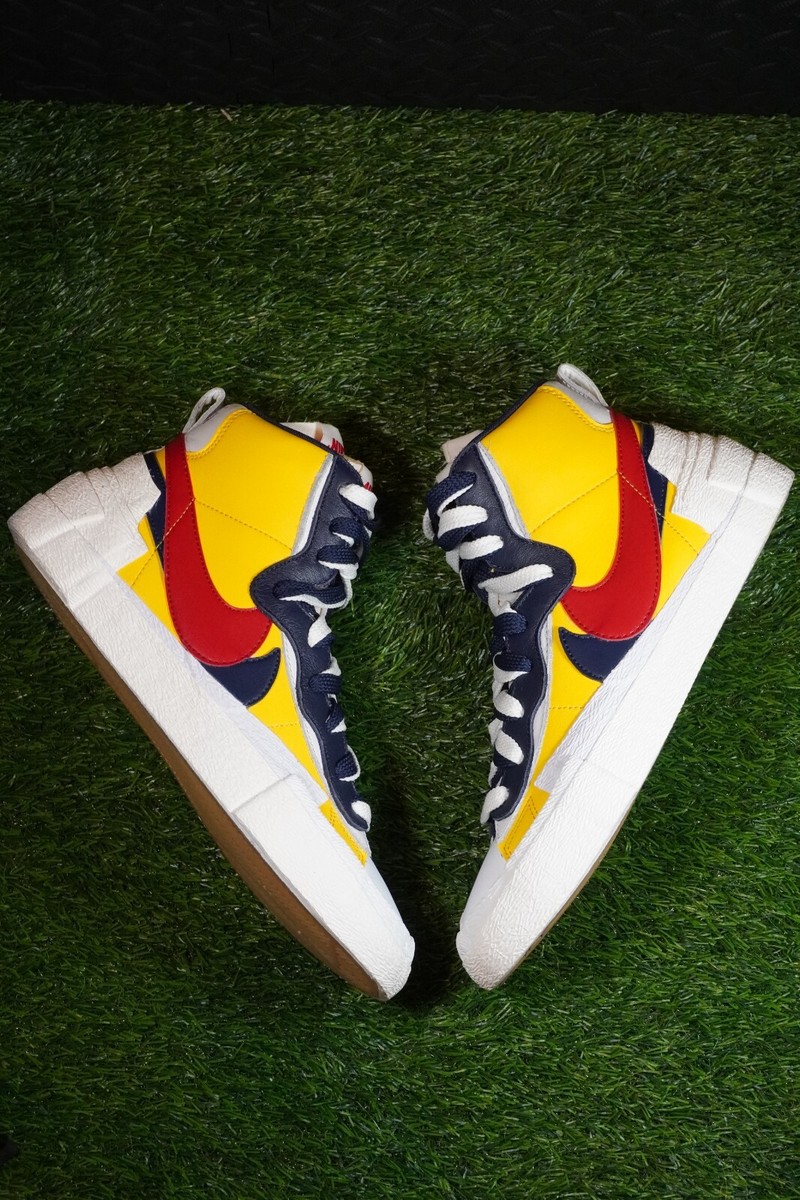 sacai snow beach