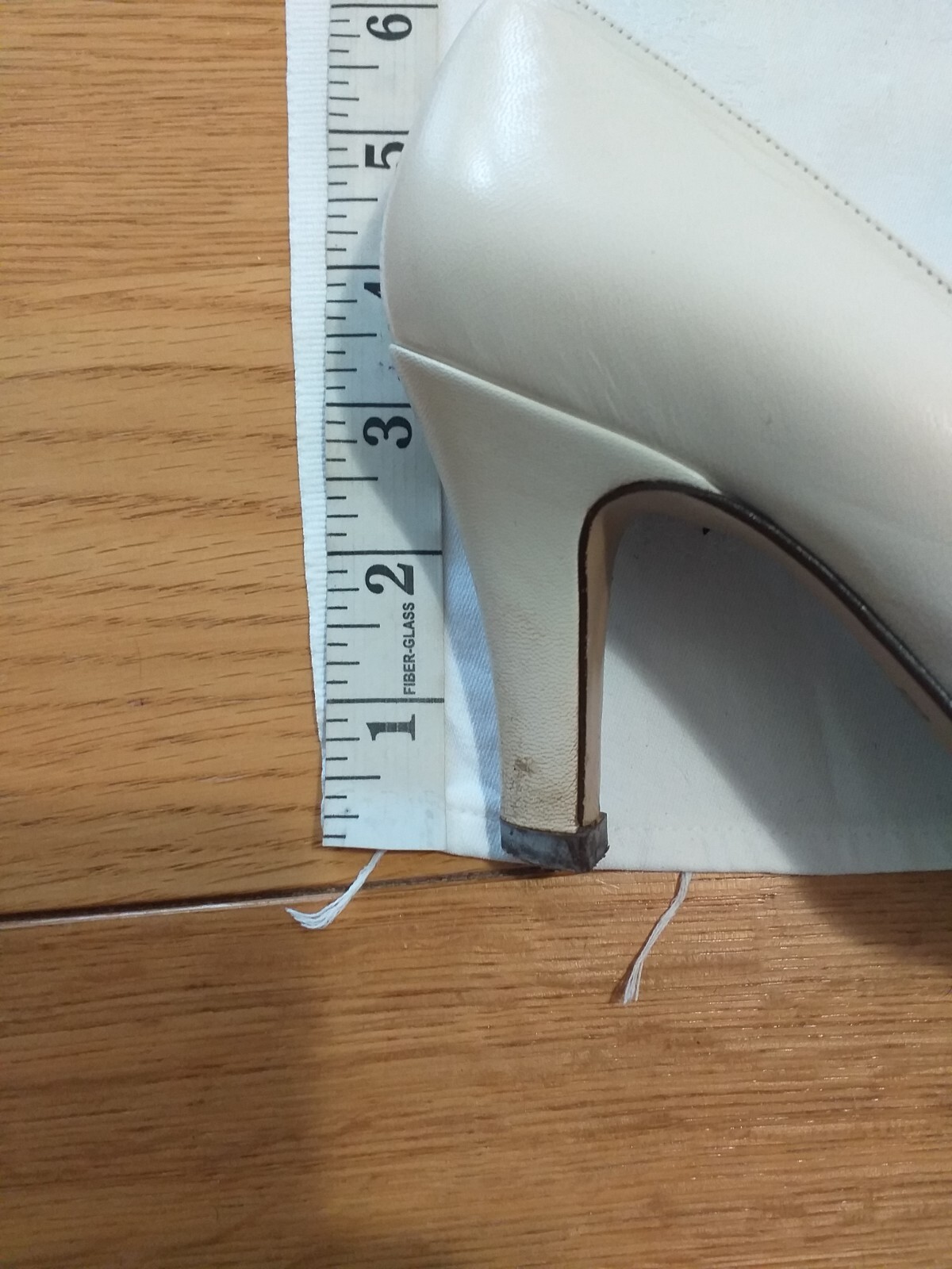 BALLY Accord ORA Court Shoes White / Cream Leather Mid Heel Almond Toe