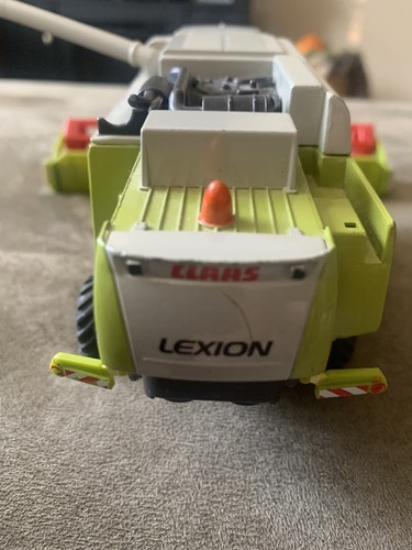Siku Claas Lexion 600 Combine Toy Model Metal & Plastic w/ Rubber Tires 9.5”Long - Picture 7 of 15