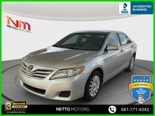 2011 Toyota Camry Sedan 4D