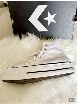 Size 7.5 - Converse Chuck Taylor All Star Platform High White W