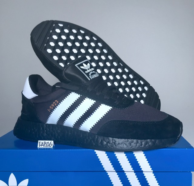 adidas iniki runner triple black