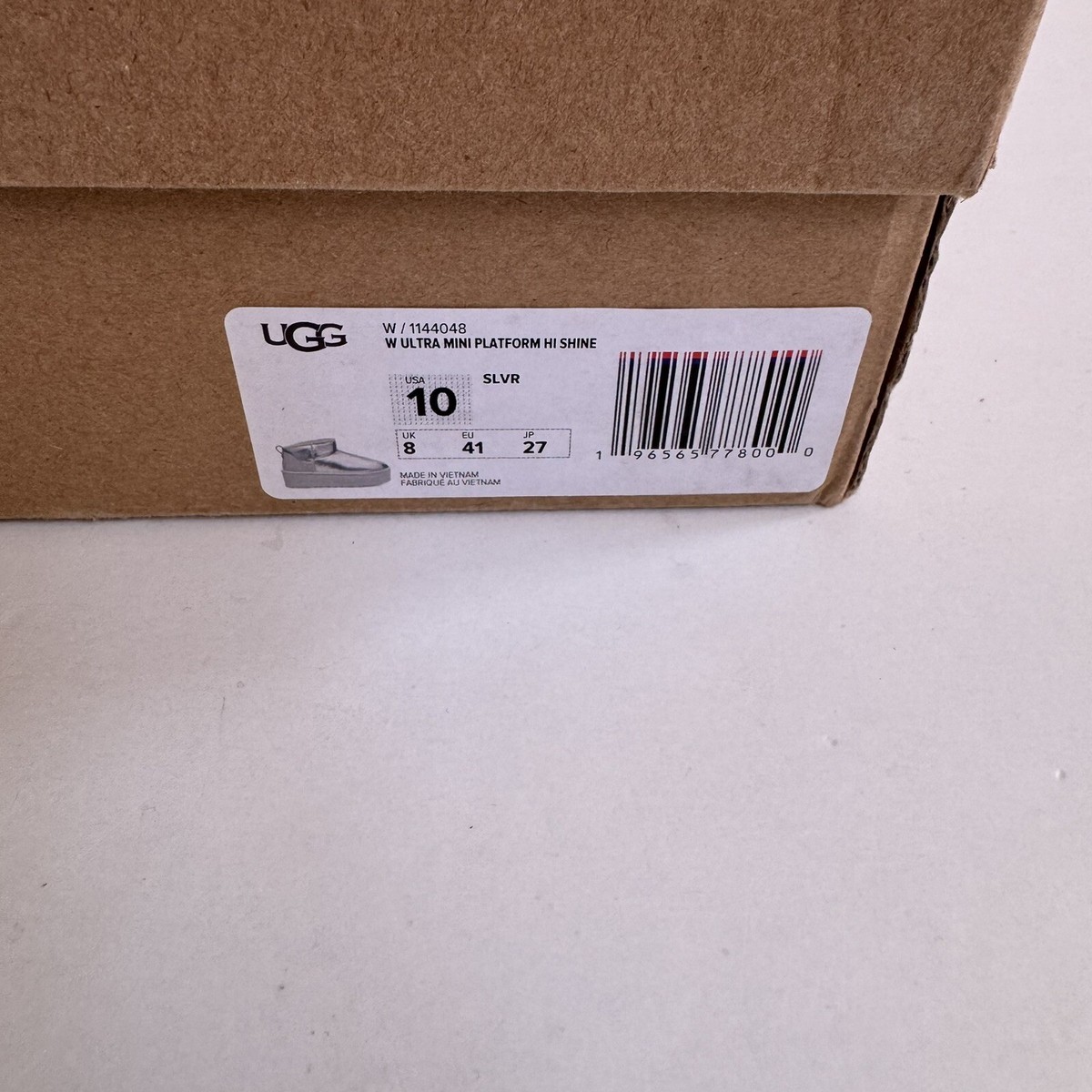 UGG CLASSIC ULTRA MINI PLATFORM HI SHINE SILVER ANKLE BOOTS