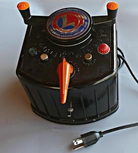 Lionel KW Transformer Fully reconditioned with features never done, with pwr led