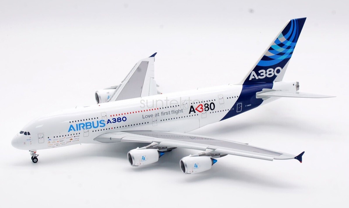 SQ Wings 1:200 AIRBUS INDUSTRIE A380 Diecast Aircraft F-WWDD