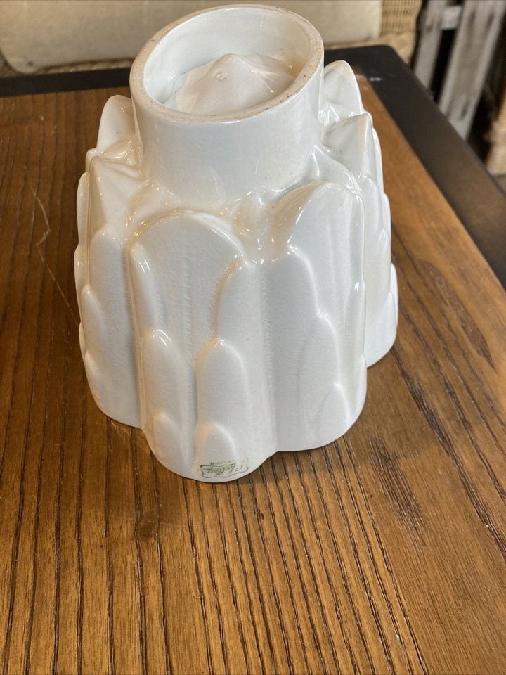 Shelley Antique Vintage White Earthenware Jelly Mould Dish 1930’s ART