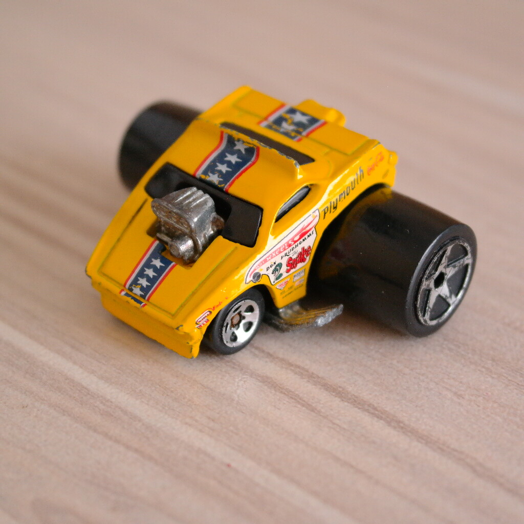 希少HotWheels(ホットウィール)2004FIRST BARRACUDA 希少HotWheels(ホットウィール)2004FIRST BARRACUDA ホット