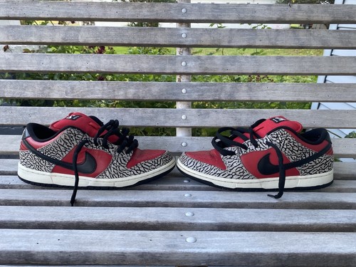 Nike SB Dunk Low Premium x Supreme Red 