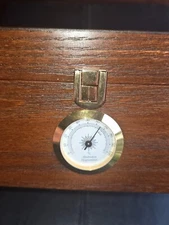 Quality Importers Tempered Glass top Humidor 25-50 Cigar With Hydrometer