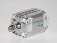 New Festo ADVU-32-23-A-P-A Compact Cylinder 156044 32mm Piston 10 bar Unit