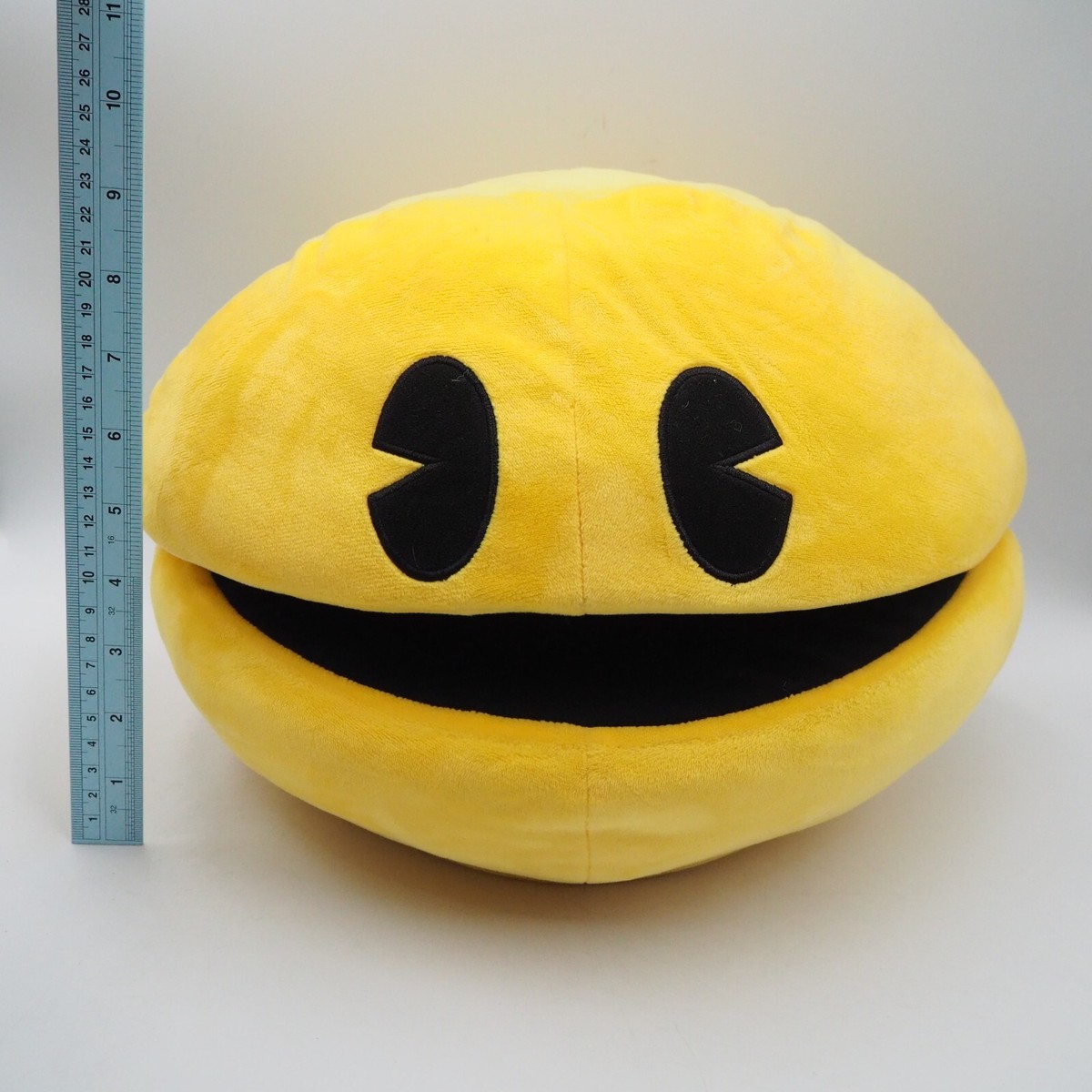 PAC-MAN タマゴッチ イエロー Amazon.com: Tamagotchi Nano x PAC-Man - Yellow Maze : Toys