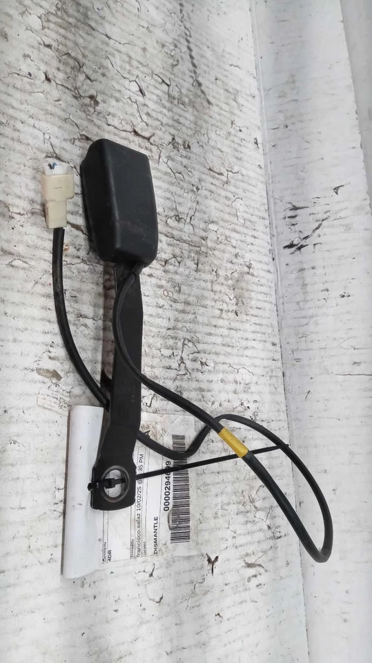 2016 Subaru WRX Seat Belt OEM White 64631FJ010 111K Miles 4DR Foto 2 de 4