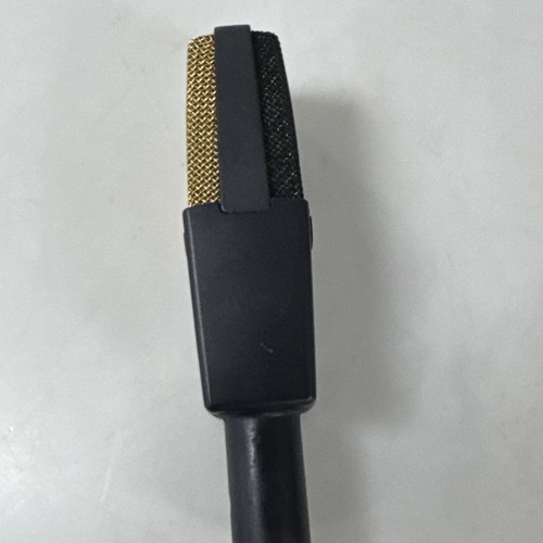 AKG C414 XLII Microfono a condensatore con accessori e custodia per il trasporto - Foto 12 di 23