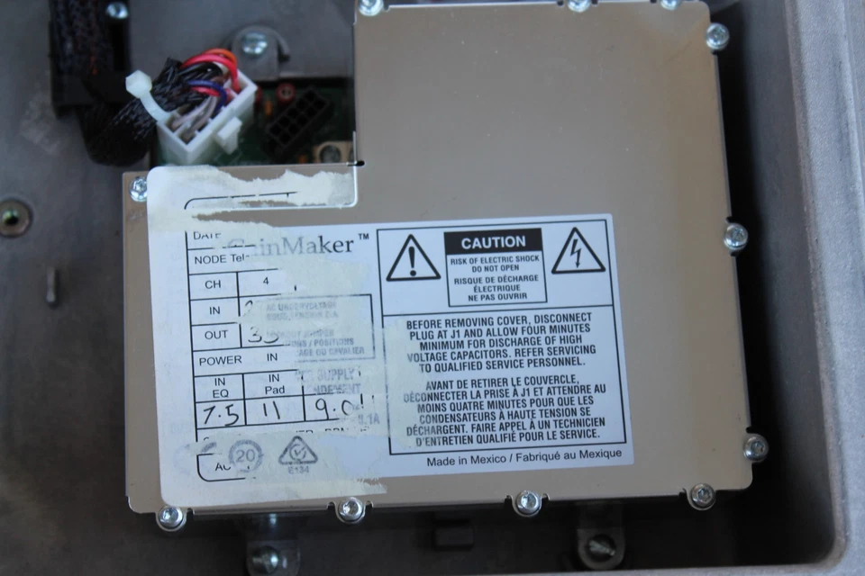 AMPLIFICADOR SISTEMA CABLE EXTENSOR LÍNEA GAINMAKER CISCO SCIENTIFIC ATLANTA Foto 4 de 4