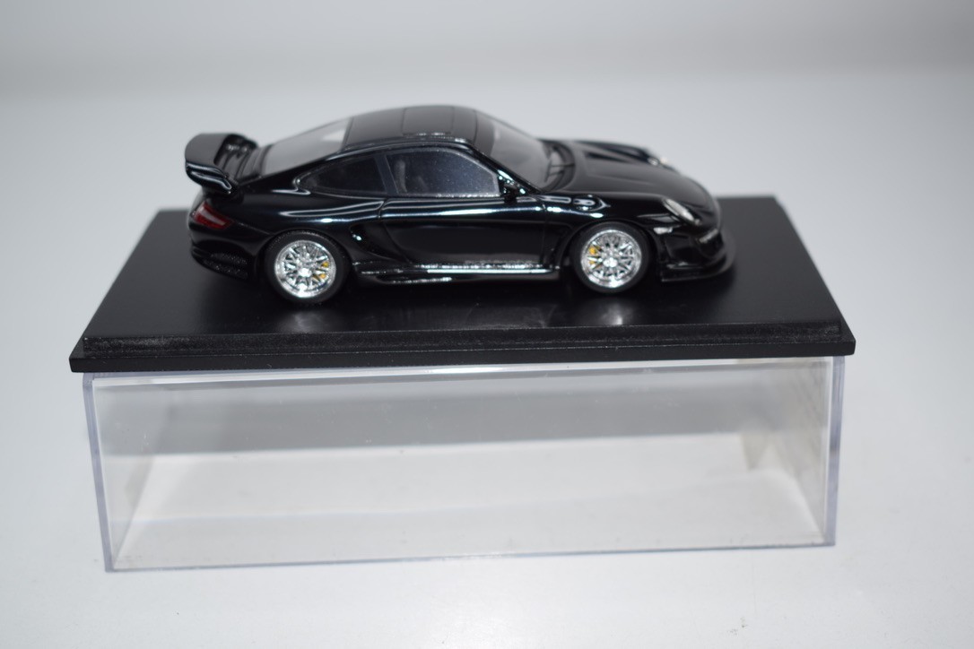Picture 4 of 13