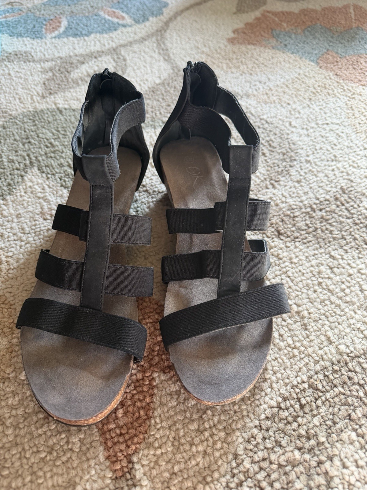 OK Black Solid Pattern Strappy Wedge Sandals Zip … - image 1