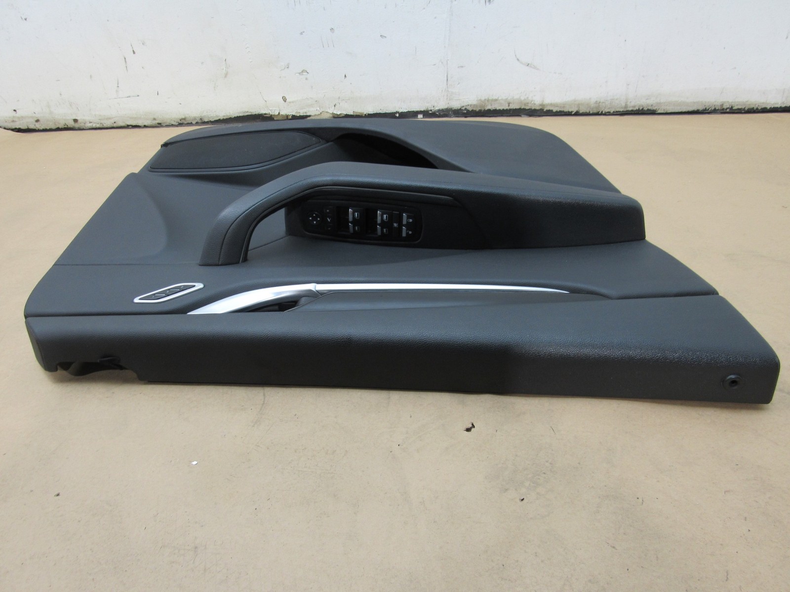 Maserati Levante 2018 Front Left Driver Door Cover Trim Panel 16-24 ;#4