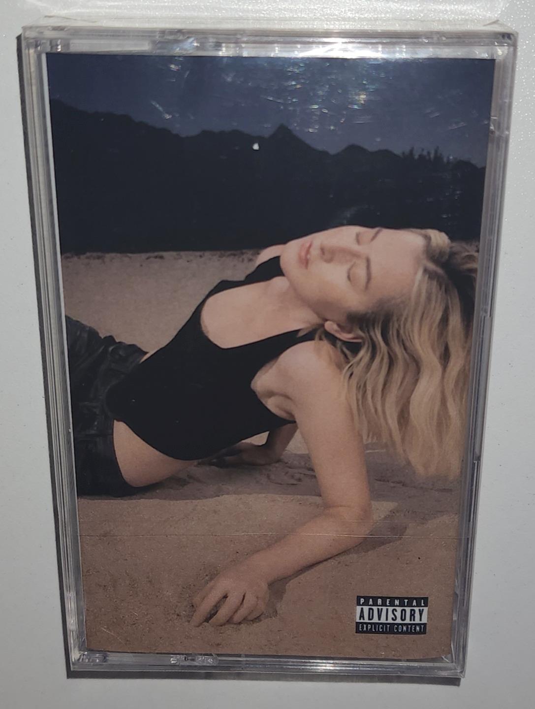 Picture 1 of 2