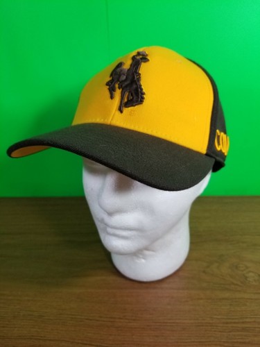 Wyoming Cowboys Hat Cap Size M/L 