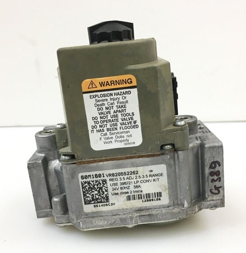 Honeywell VR8205S2262 Lennox 60M1601 Furnace Gas Valve used #G389